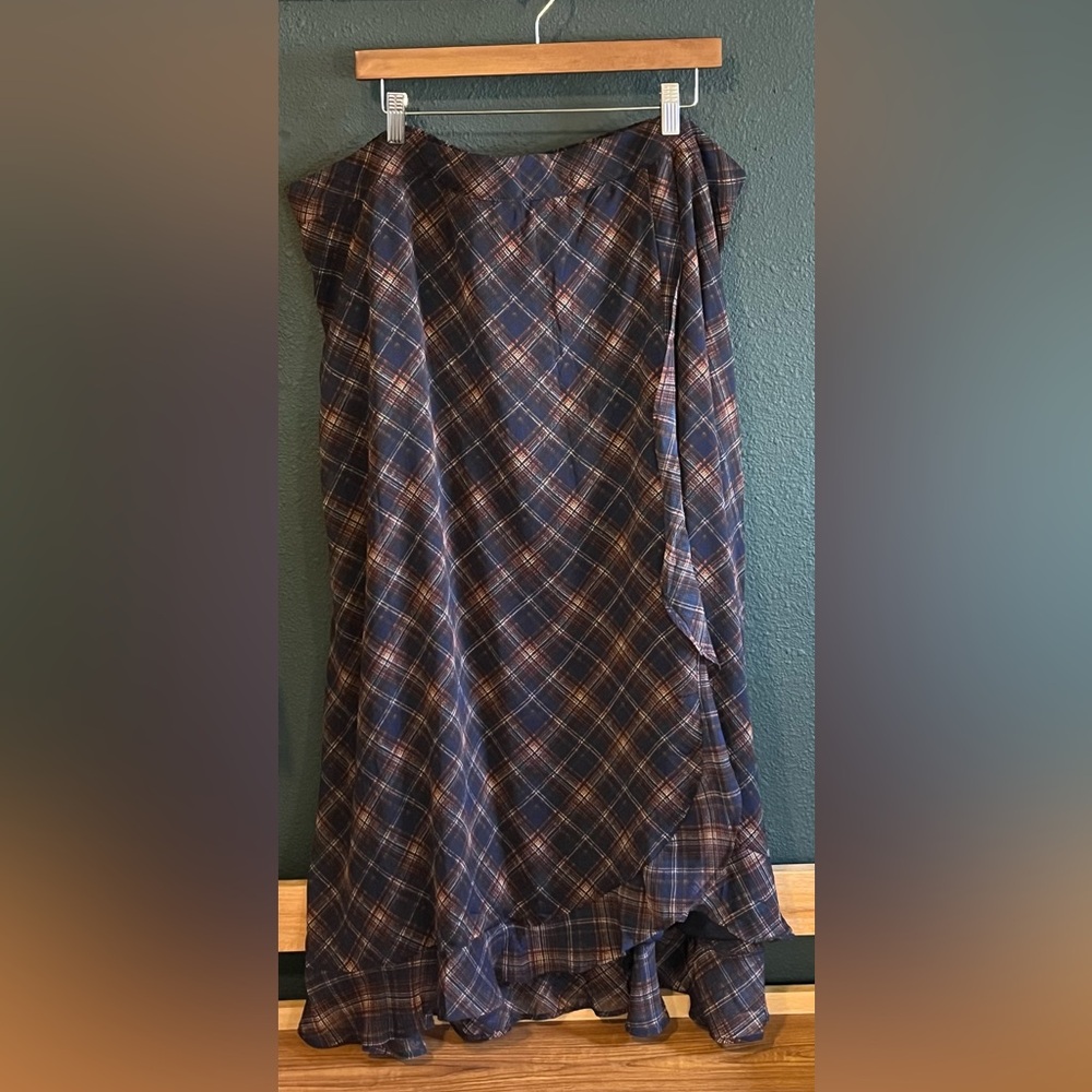 Plus size faux wrap plaid skirt